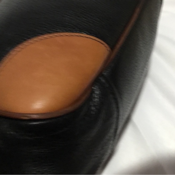 Authentic PRADA Handbag - Picture 8 of 15